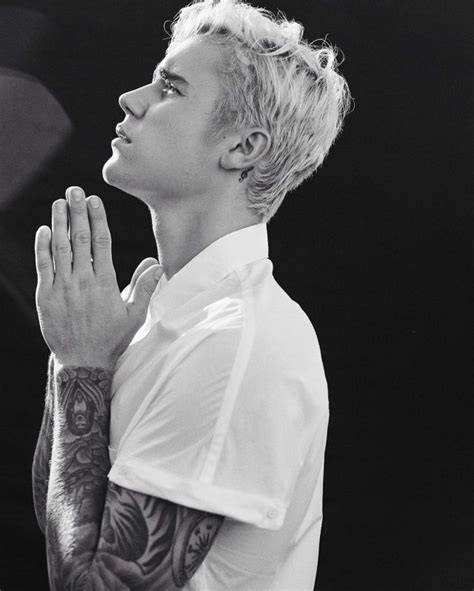Justin Bieber praying during illness