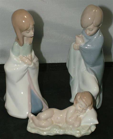 Jesus Mary Joseph Lladro Nativity figurines