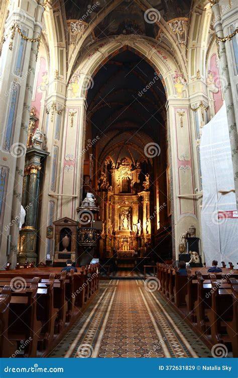 Cathedral Basilica of the Assumption interior